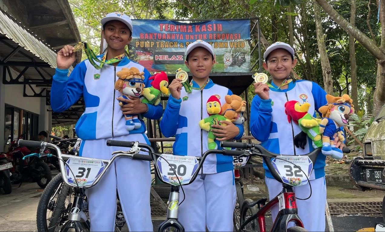 Seks qogirchoqlari pornosini onlayn tomosha qiling