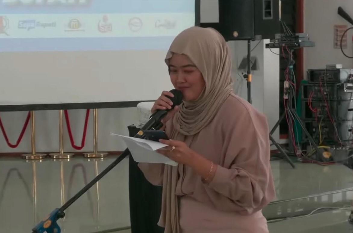 Olivia-perwakilan-CV-Emrald-Karya-Investama-saat-mengikuti-forum-Sapa-Bupati.jpg