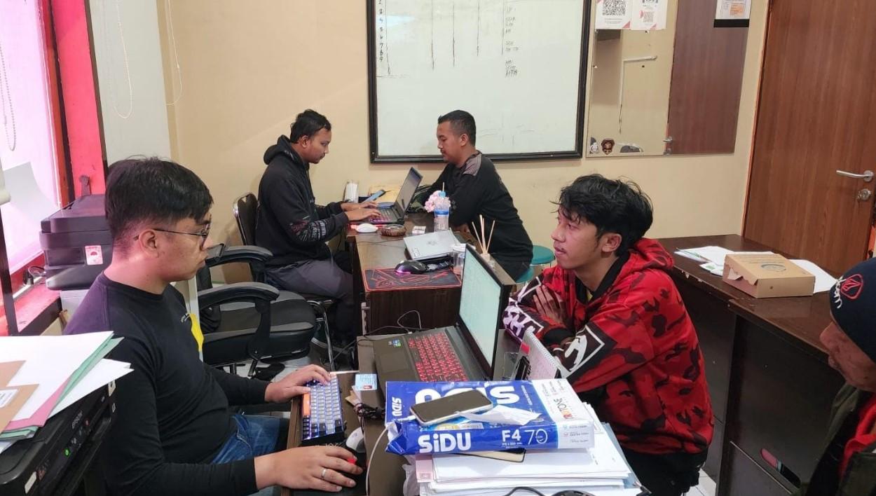 Para-pelaku-pengeroyokan-mahasiswa-di-depan-Hotel-Samara.jpg
