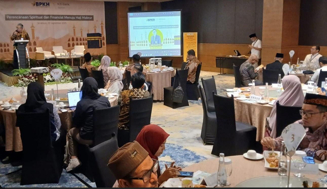 Para-peserta-seminar-Perencanaan-Finansial-Spiritual-Menuju-Haji-Mabru.jpg