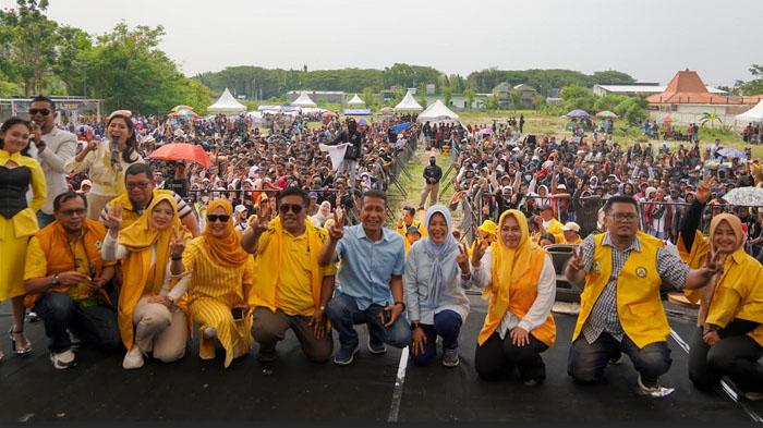 Partai-Golkar-menggelar-kampanye-untuk-Setyo-Wahono-Nurul-Azizah.jpg