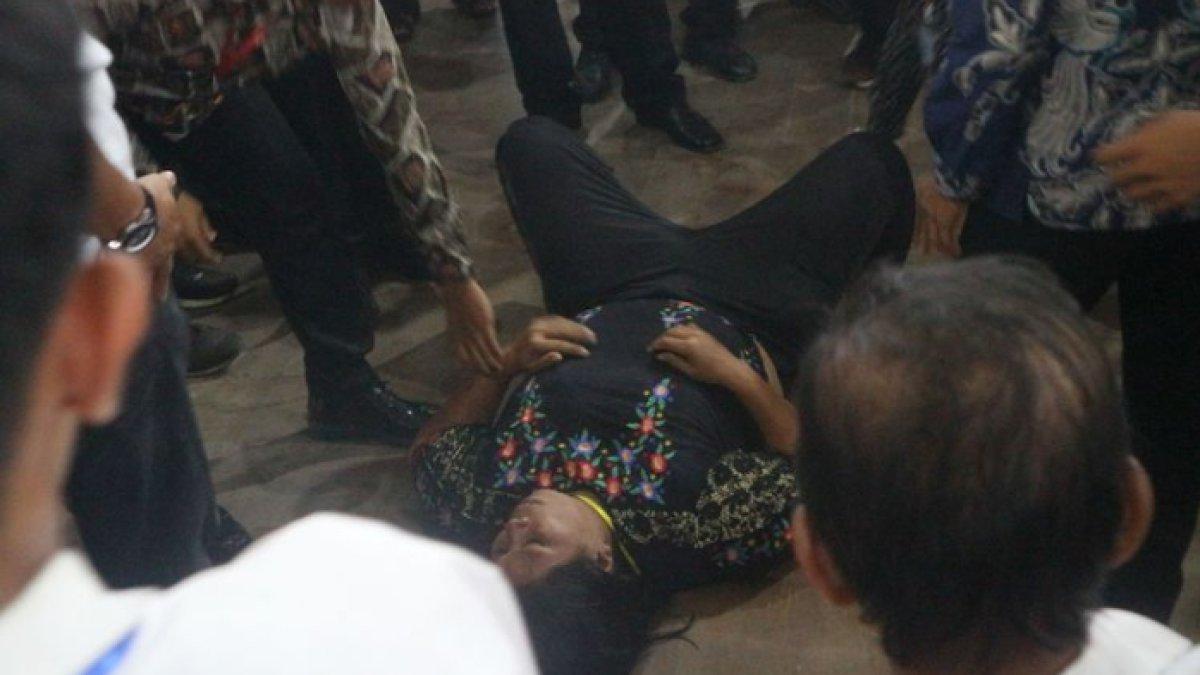 Alasan Wanita di Sumatera Utara Nekat Lempar Sandal ke Presiden Jokowi: Tolong, Minta Keadilan!