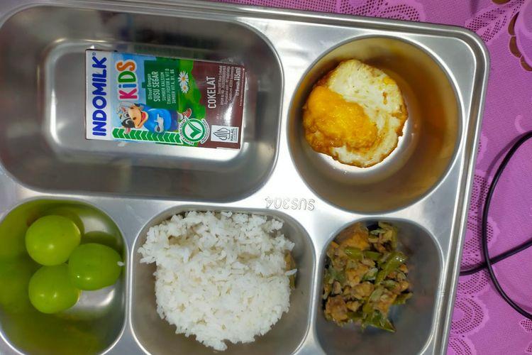 Siswa Kantongi Lauk Telur di Menu MBG, Ungkap Alasan Bawa Pulang ke Rumah: Saya Ingat Ayah