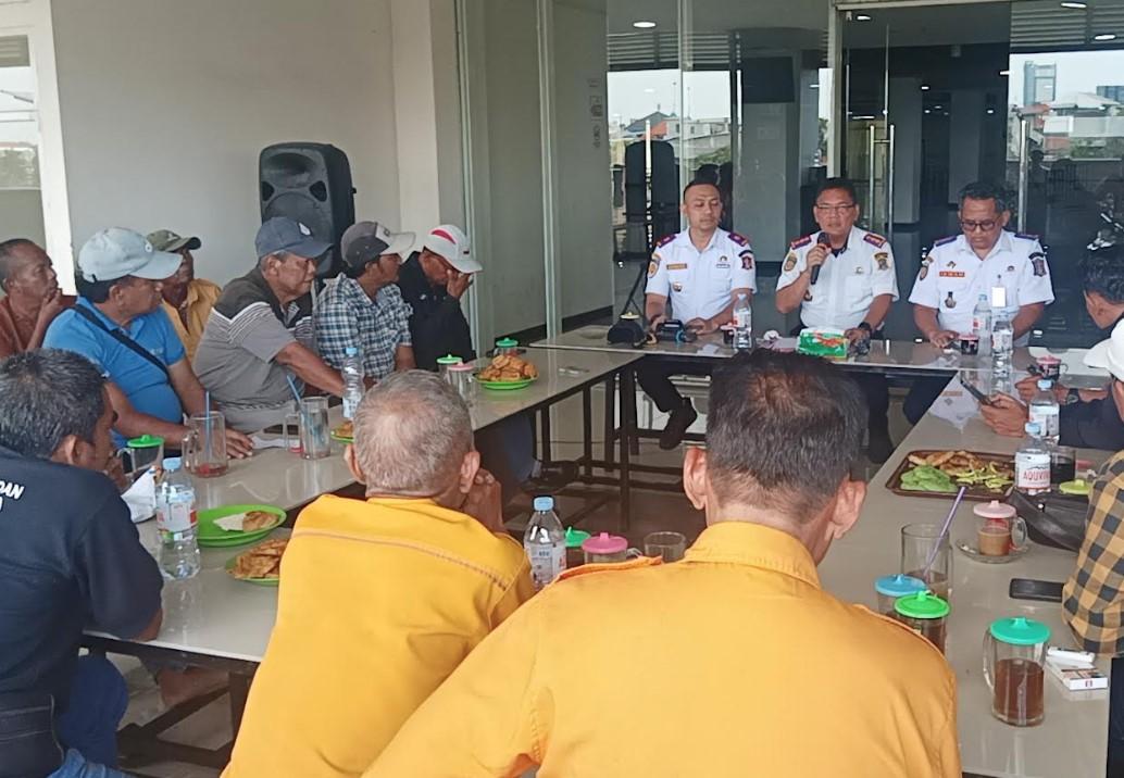 Atasi Masalah Perizinan Lyn di Surabaya, Dishub Fasilitasi Pengaktifan Kembali Koperasi Angkot