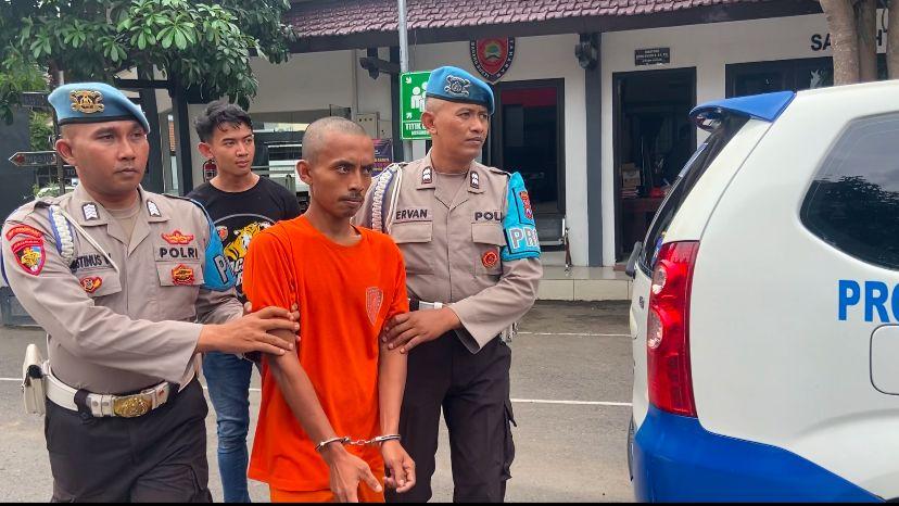 Pelaku-Curanmor-berinisial-TES-saat-dibawa-ke-Mapolres-Ponorogo-Kecanduan-karaoke-lc.jpg