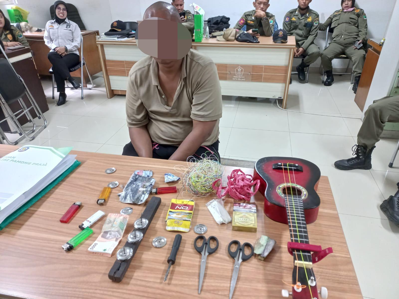 Bikin Resah Warga, Pengamen di Malang Sering Mabuk sambil Todongkan Senjata, Kini Berujung Diciduk