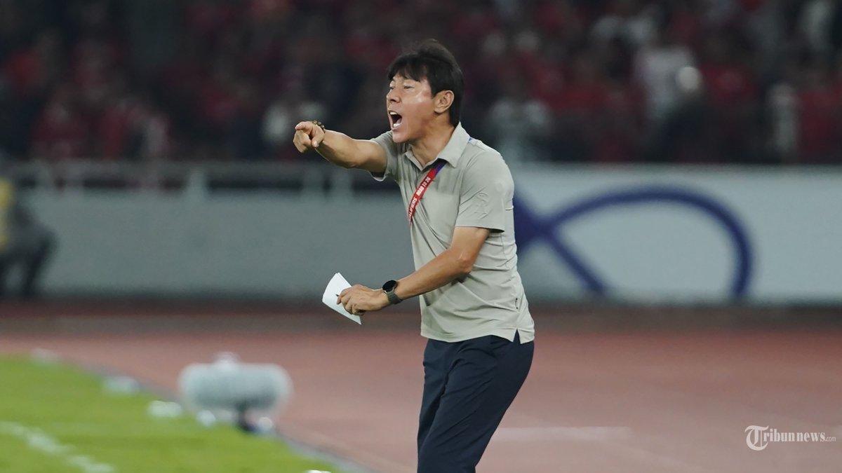 Pelatih-Timnas-Indonesia-Shin-Tae-yong-alasan-pakai-pemain-U22-di-Piala-AFF-2024.jpg