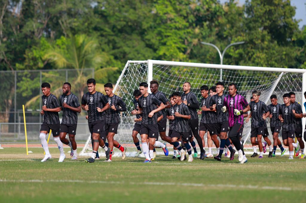 Pemain-Arema-FC-saat-melakukan-pemusatan-latihan-di-Yogyakarta.jpg