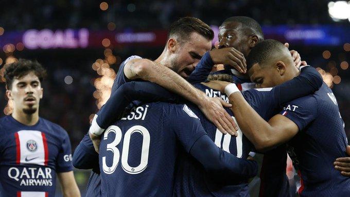 jatim/Pemain-PSG-merayakan-gol-ke-gawang-Marseille-pada-pekan-ke-11-Liga-Prancis-2022-2023.jpg