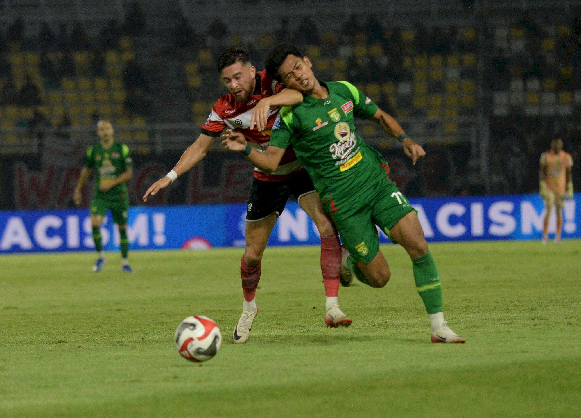 Meski Kalah Penguasaan Bola, Pelatih Madura United Ungkap Kunci Kemenangan di Kandang Persebaya