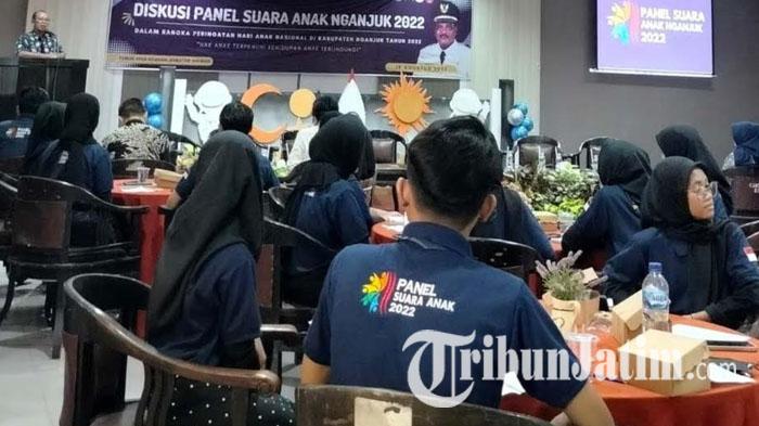 Pemkab-Nganjuk-gelar-diskusi-panel-Suara-Anak-Nganjuk-2022.jpg