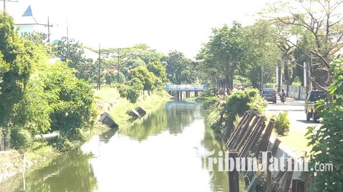 Plengsengan Jalan Arif Rahman Hakim Surabaya Akan Diperbaiki, Ada Rekayasa Lalu Lintas, Ini Rutenya