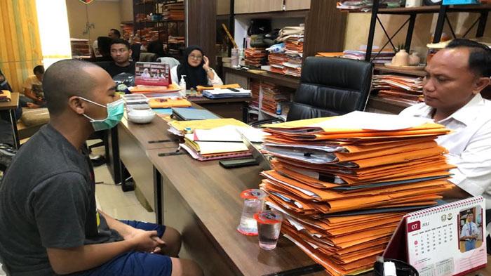 Aksi Jahil Pemuda Gresik Berujung Bui, Edit Foto Teman Wanita Jadi Tanpa Busana, 'Demi Fantasi Liar'