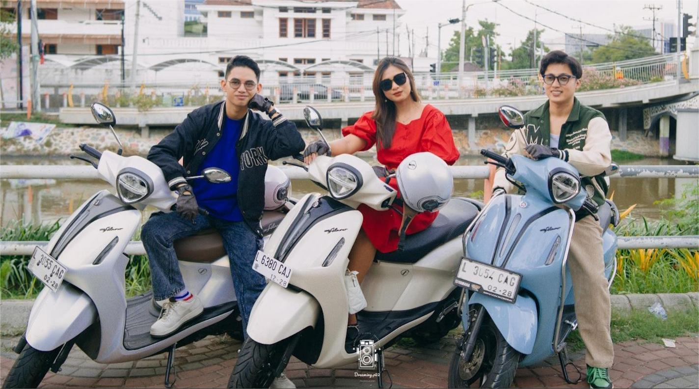 Pengguna-Yamaha-Grand-Filano-di-Surabaya-saat-foto-bersama.jpg