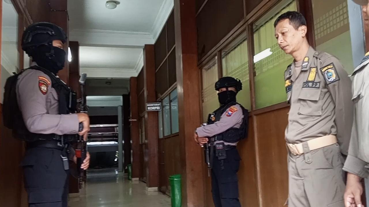 KPK Amankan Uang Rp 95 Juta Usai Geledah 4 Lokasi Termasuk Rumah Bupati Tulungagung di Surabaya