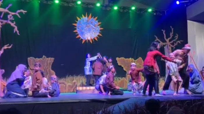 Pentas-Seni-Anak-Berkebutuhan-Khusus-di-Jombang.jpg