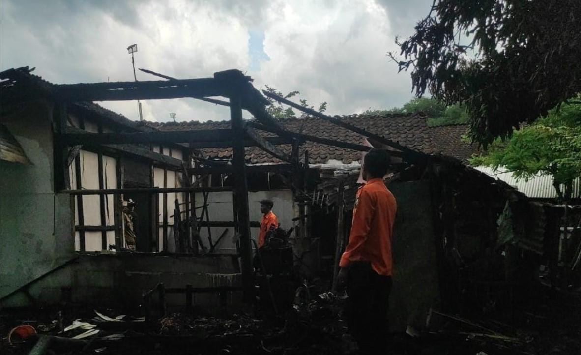 Hujan Es dan Angin Kencang Terjang Jember, BPBD Catat 17 Rumah Rusak, dan Ada 2 Korban Jiwa
