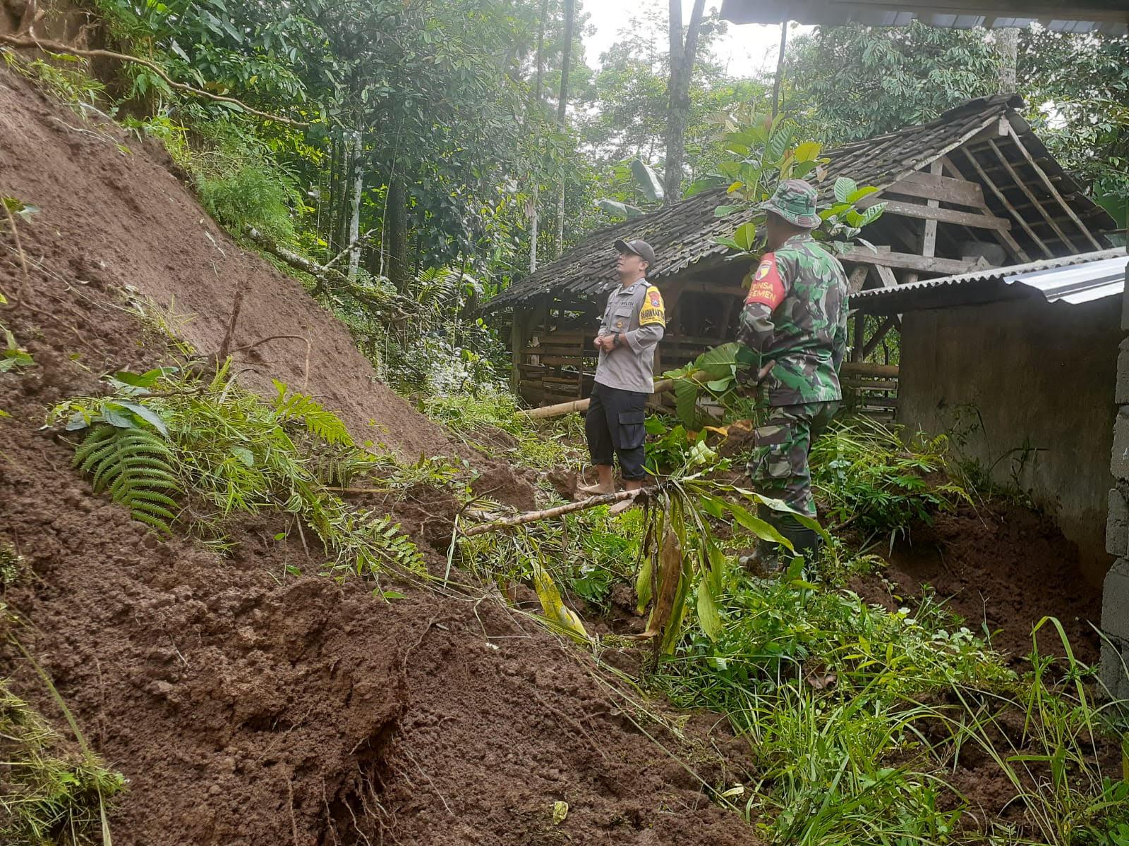 Hendak Siapkan Hajatan, Warga di Blitar Kaget Dengar Suara Gaduh, Seketika Ibu-ibu Teriak