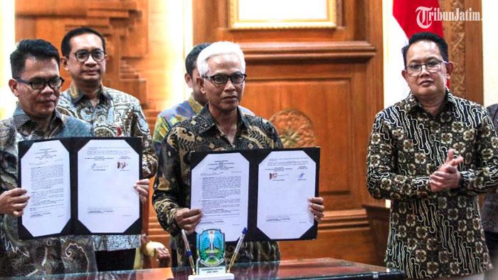 Pemprov Jatim dan DKI Jakarta  Teken Perjanjian Kerjasama, Perkuat Sinergi Pembangunan Daerah