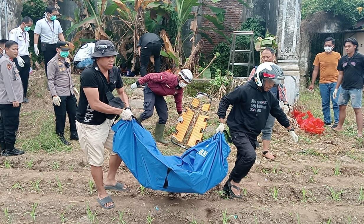 Update Penemuan Jasad Ibu dan Anak di Eks Asrama Polri Jombang, Ada Luka Bakar dan Botol BBM