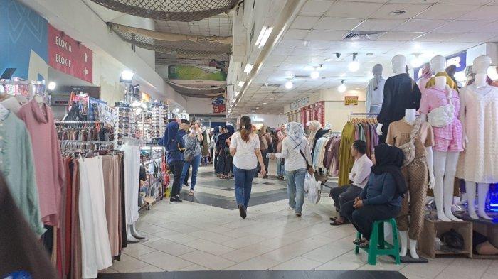 TikTok Shop Ditutup, Penjual di Pasar Tanah Abang Belum Rasakan Dampak Signifikan: Belum ada