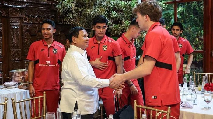 Prabowo-sambut-Timnas-Indonesia.jpg