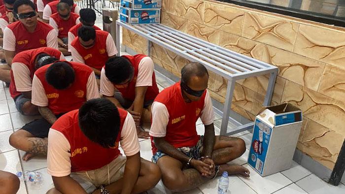 37 Napi Risiko Tinggi di Jatim Dipindah ke Lapas Nusakambangan, Ada dari Madiun Hingga Surabaya