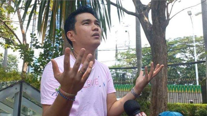 Publik-figur-Aldi-Taher-saat-ditemui-di-Kawasan-Mampang-Prapatan-Jakarta-Selatan-Rabu-2092023.jpg