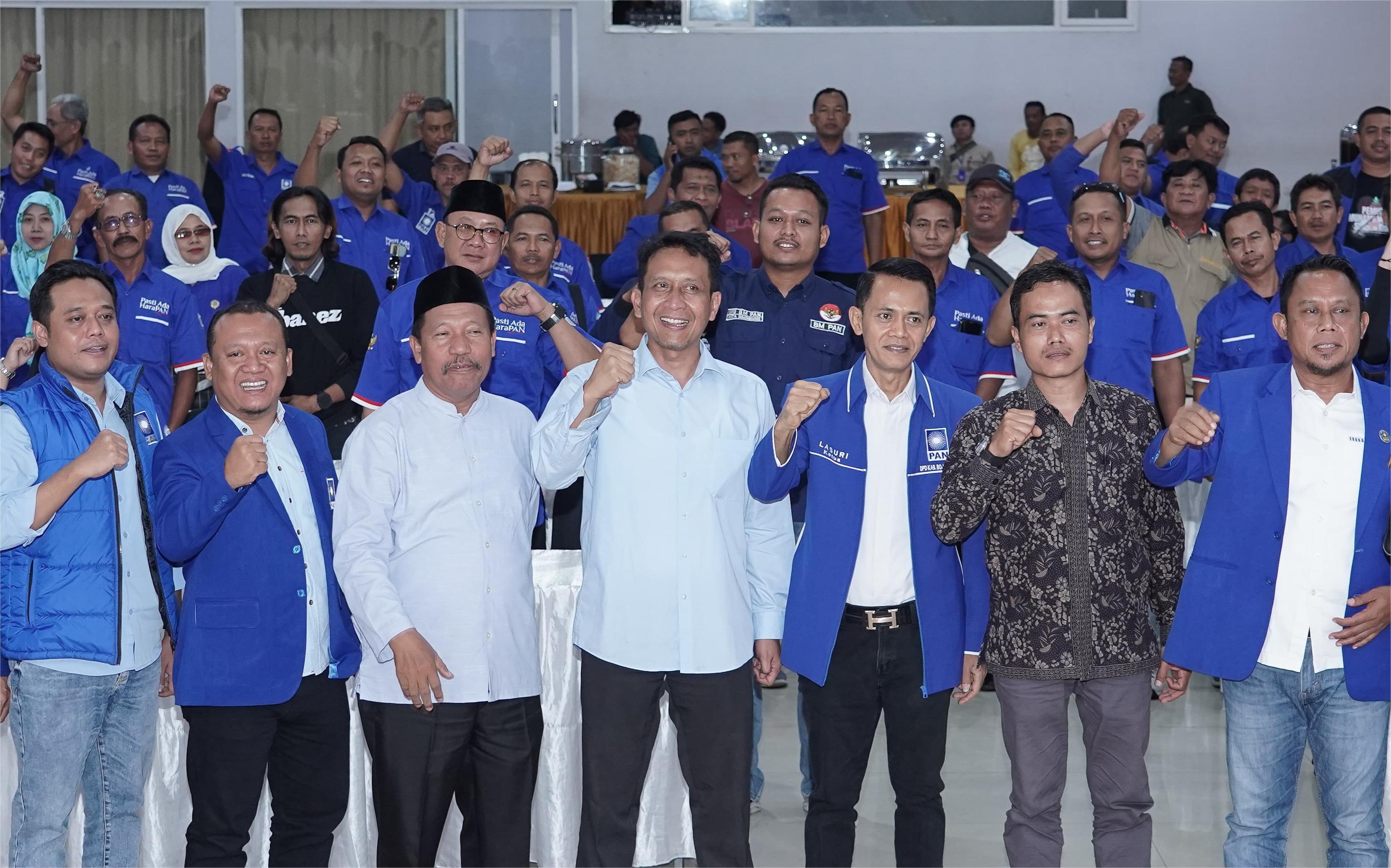Putra-Putri-Terbaik-Daerah-DPD-PAN-Bojonegoro-Solid-Menangkan-Setyo-Wahono-Nurul-Azizah.jpg