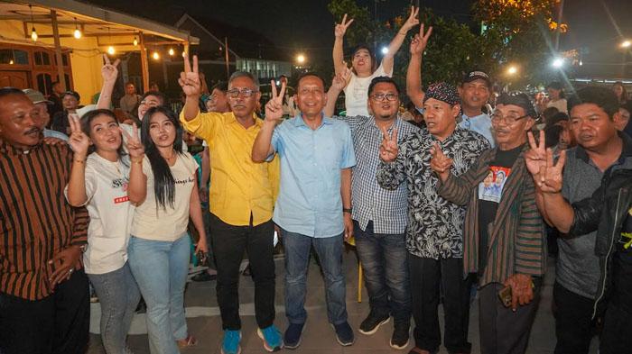 Ratusan-pekerja-seni-di-Kabupaten-Bojonegoro-dukung-Setyo-Wahono-Nurul-Azizah.jpg