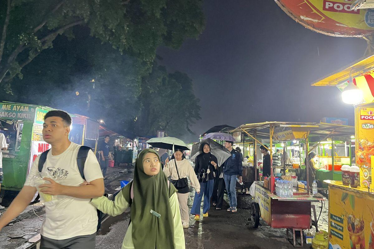 Alda Penjual Telur Gulung Pasar Kodam Surabaya Rugi Rp 2 Juta Sebulan Dalam Semarak War Takjil