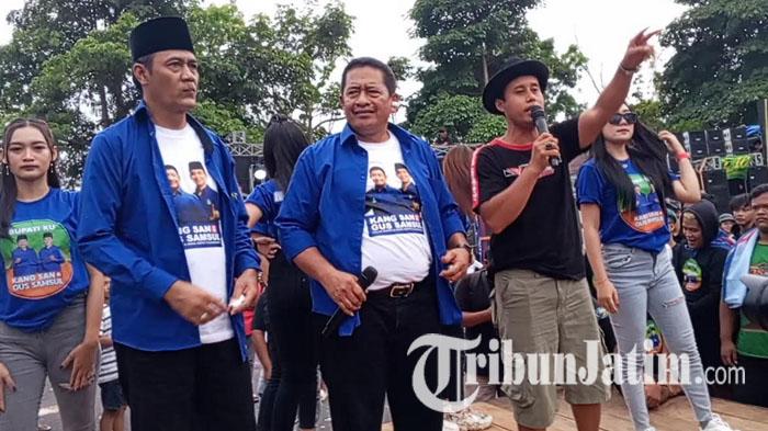 Santoso-KH-Samsul-Umam-bersama-pentolan-komunitas-sound-horeg-Tulungagung.jpg