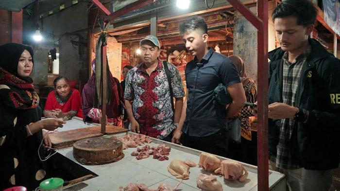 Satgas-Pangan-menggelar-inspeksi-di-Pasar-Tanjung-Jember-ilustrasi-harga-daging-ayam.jpg