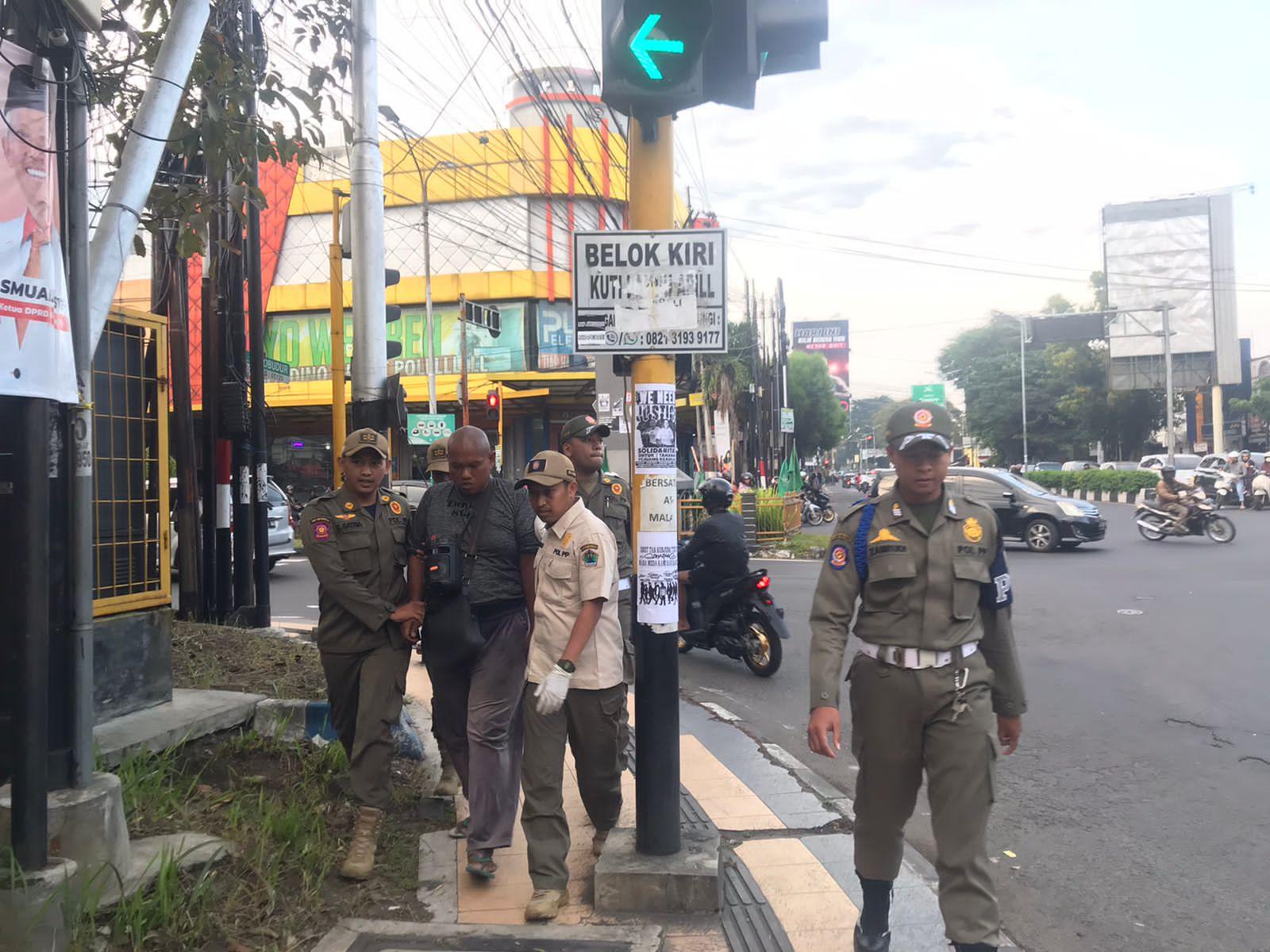 Viral Pengamen di Malang Berbuat Tak Senonoh Jika Tak Diberi Uang, Warga sampai Resah