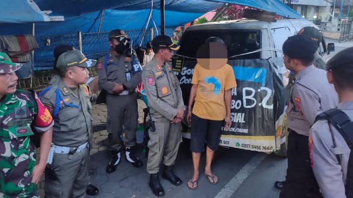 Penjual Nasi Goreng Babi di Malang Ditertibkan Satpol PP, Dapat Surat Peringatan