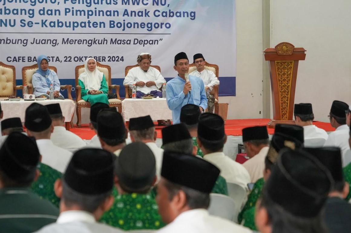 Setyo-Wahono-Komitmen-Sejahterakan-Guru-TPA-dan-Kader-KB-Bojonegoro-Lewat-Program-Sejati.jpg