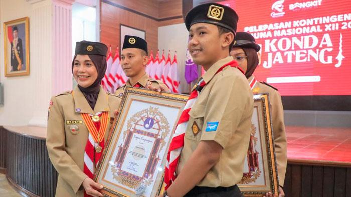 Siti Atikoh Beri 4 Pesan Penting untuk Kontingen Pramuka Jateng di Rainas XII Tahun 2023