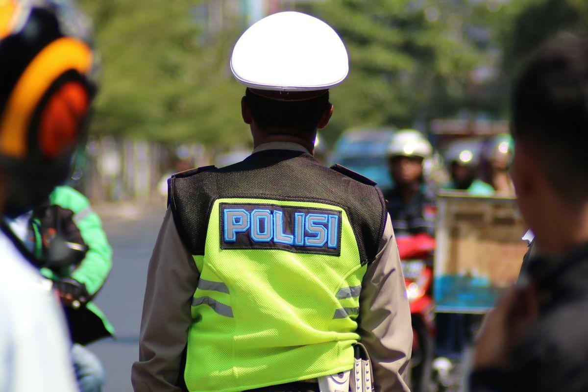 Sosok-Kompol-RC-Perwira-Polda-Jambi-yang-Kembali-Berdinas-usai-Dipenjara-karena-Kasus-Pemerkosaan.jpg