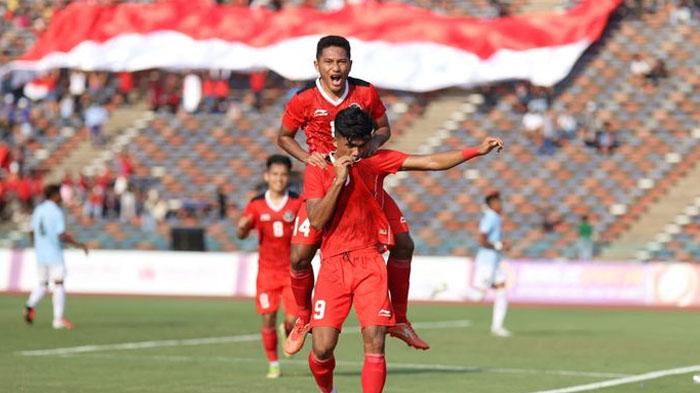 Striker-Timnas-Indonesia-U-22-Ramadhan-Sananta-merayakan-gol.jpg