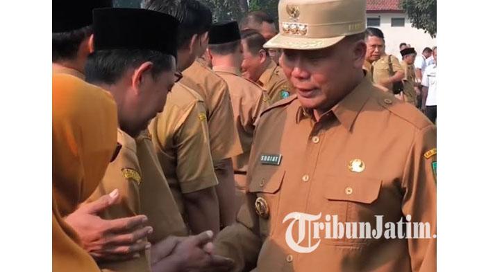 Surat-pengunduran-dirinya-sebagai-Pj-Bupati-Jombang-mendapat-balasan-Sugiat-berpamitan.jpg