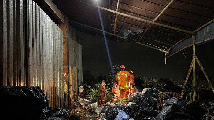 TPS Jalibar Kota Batu Terbakar, Diduga Akibat Kelalaian Orang yang Membakar Sampah