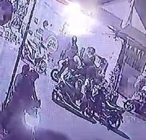 Kisah Dramatis Ojol Surabaya Disergap Komplotan Begal, Bergulat Lawan 6 Orang, Ponsel Raib: Selamat