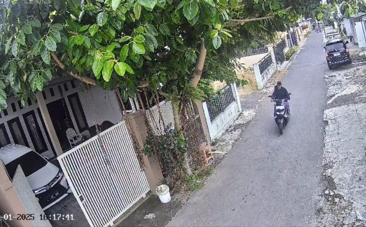 Pencurian di Bondowoso, Modus Test Ride, Pembeli Bawa Kabur Motor Penjual di Kampung Arab