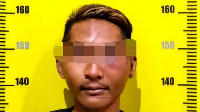 Tersangka-Andika-usai-ditangkap-usai-kepergok-mencuri-motor-Mio.jpg