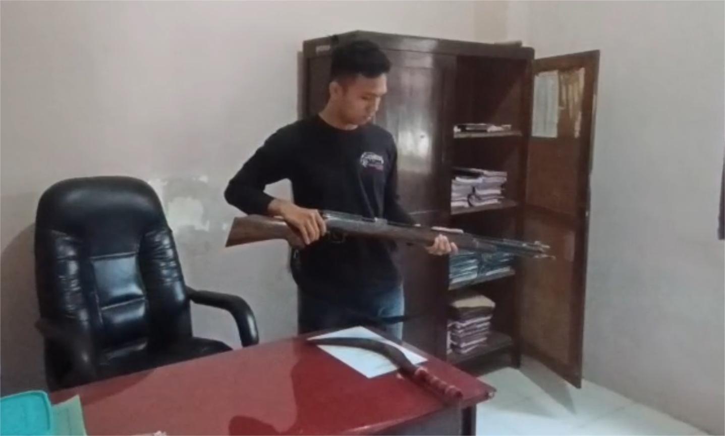 Fakta Miris Pria Banyuwangi Hajar Ayah Tiri hingga Tewas, Ditembak Pakai Senapan Angin