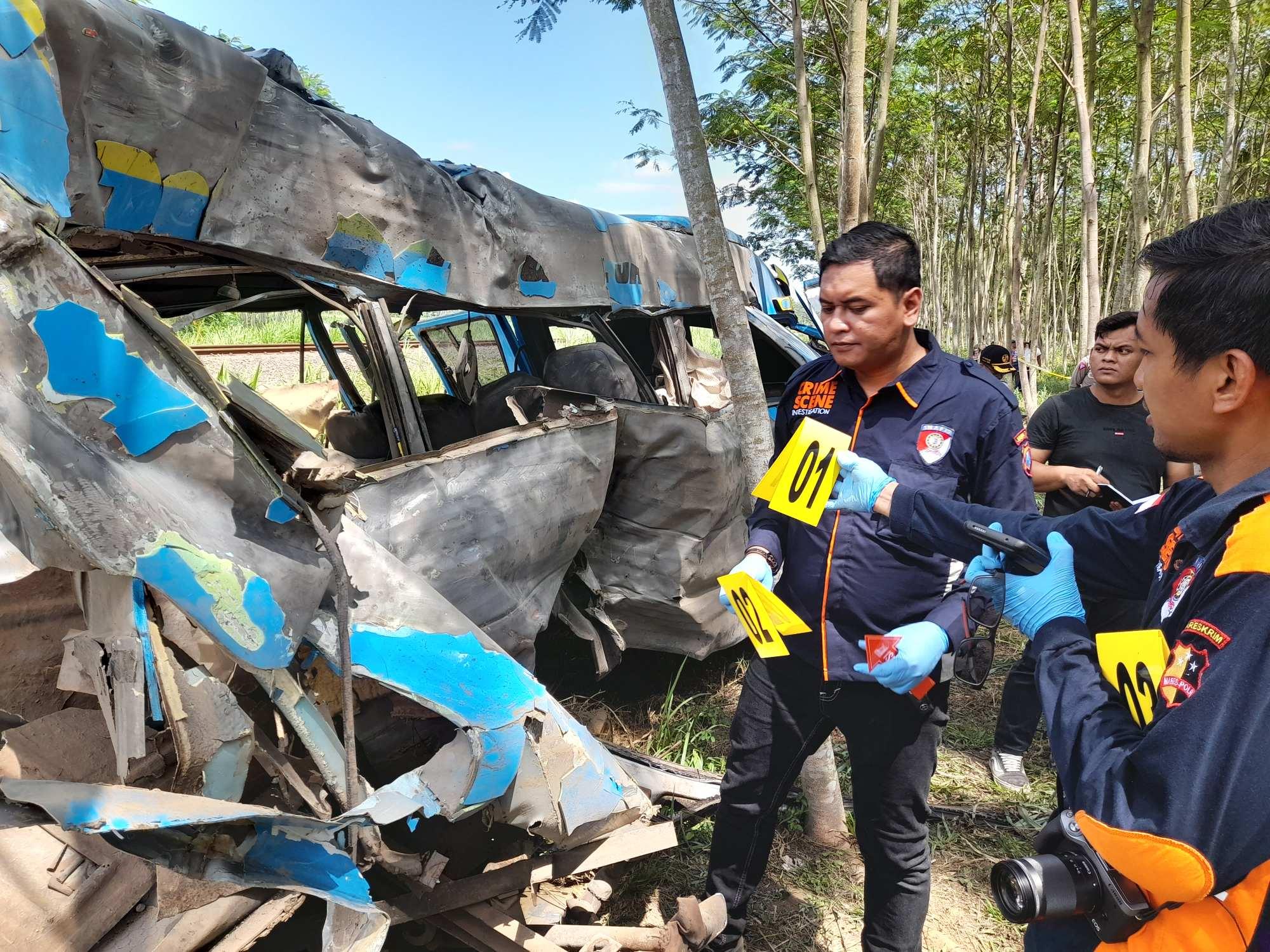 Acara Reuni SMA di Banyuwangi Berujung Duka, Kerabat Ratapi Kepergian Korban Laka: Pamitan Terakhir