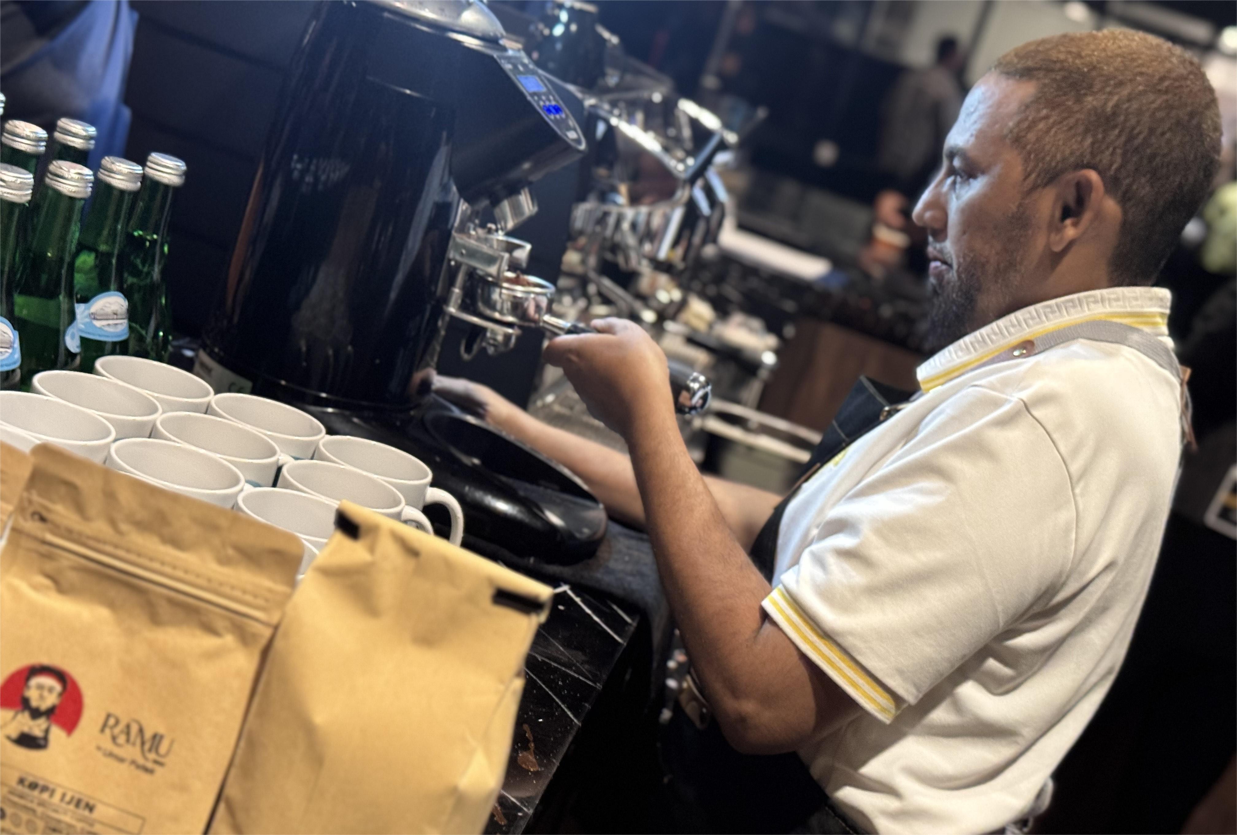 Kisah Perjalanan Hidup Umar Patek, Dulu Merakit Bom Kini Lihai Meracik Kopi