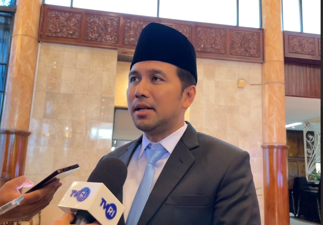 Wakil-Gubernur-Jatim-Emil-Elestianto-Dardak-saat-ditemui.jpg
