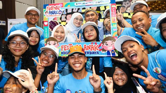 Wakil-Gubernur-Wagub-Jawa-Tengah-Taj-Yasin-Maemoen-mendorong-kepada-industri.jpg