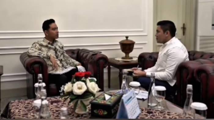 Isi Pertemuan Wapres Gibran dengan Seskab Teddy, Berbincang Selama 1,5 Jam